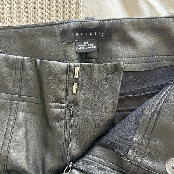 SANCTUARY FAUX LEATHER CARGO PANTS - Picture 4 of 6